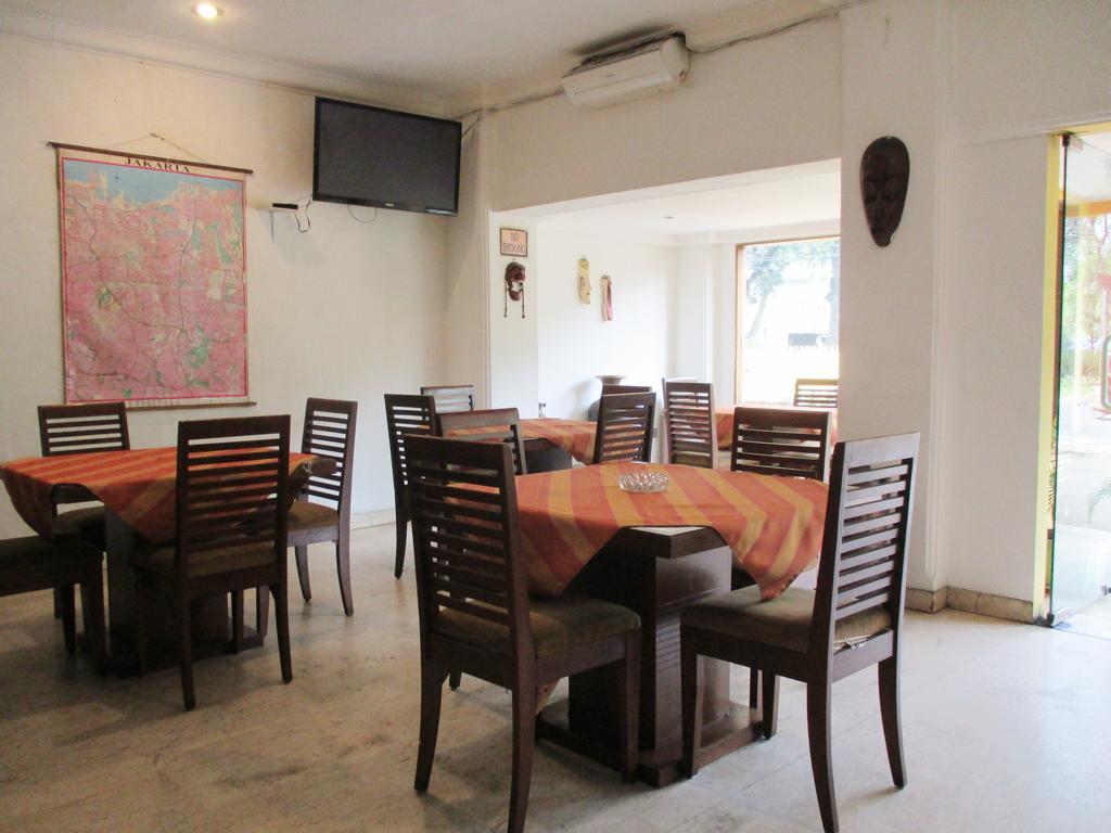 Hotel Maxim Kwitang Cakarta Dış mekan fotoğraf