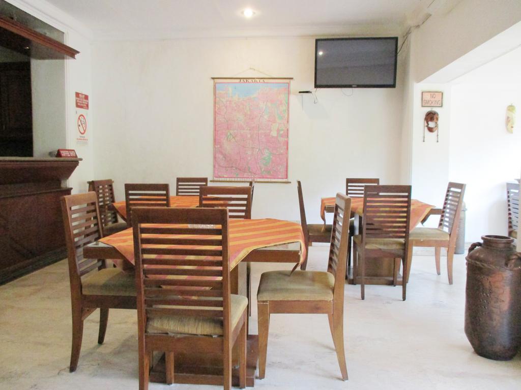 Hotel Maxim Kwitang Cakarta Dış mekan fotoğraf