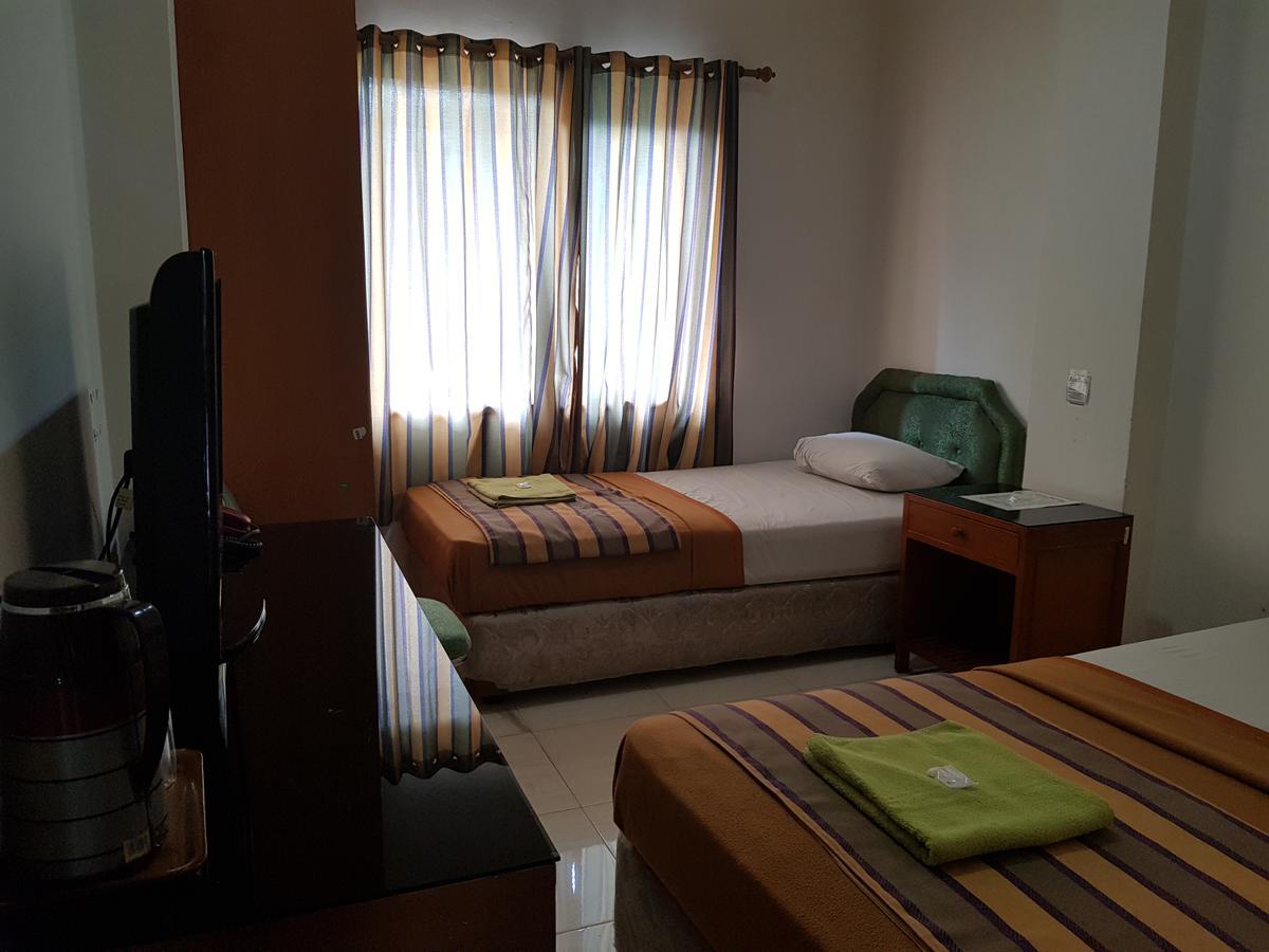 Hotel Maxim Kwitang Cakarta Dış mekan fotoğraf