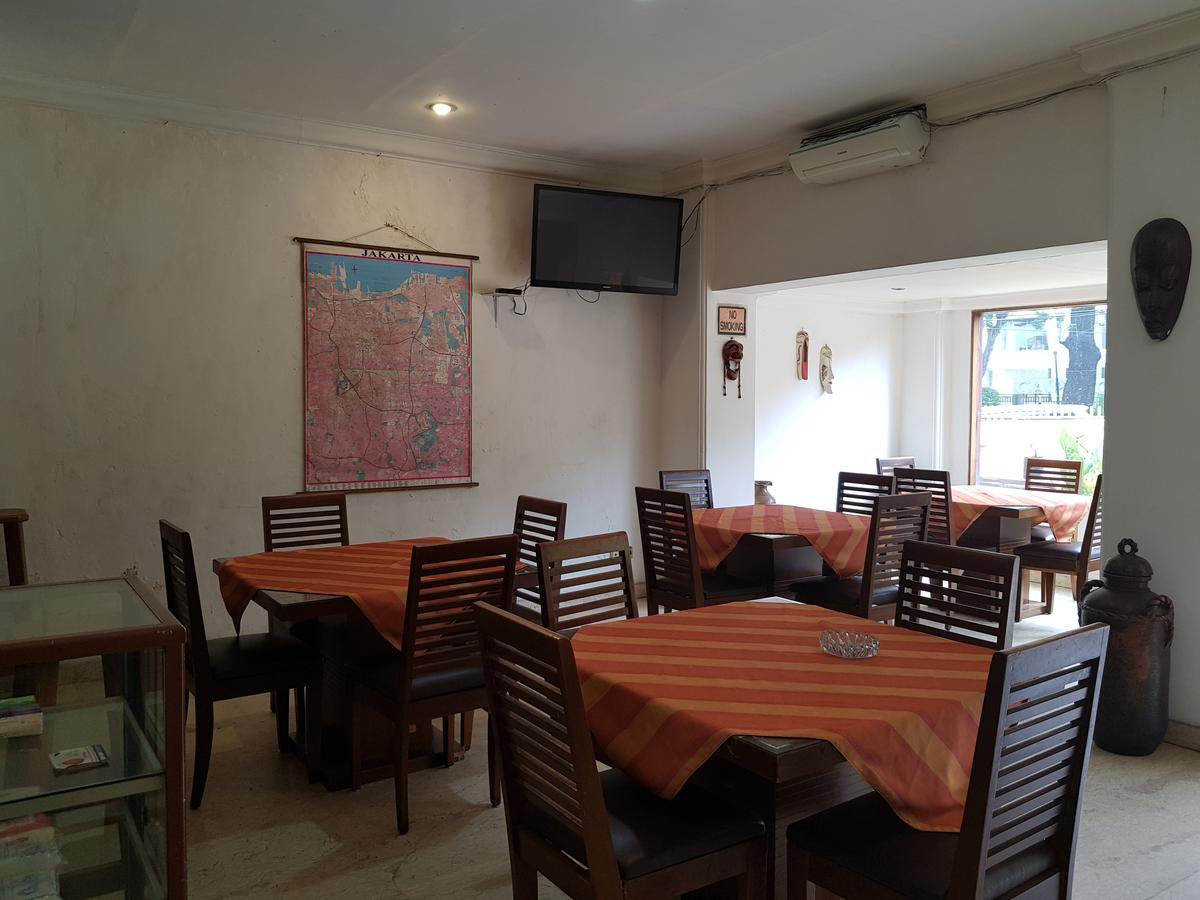 Hotel Maxim Kwitang Cakarta Dış mekan fotoğraf